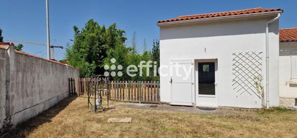 Maison
         3 pièces
        - 50 m² Exclusivité 179 900 € *