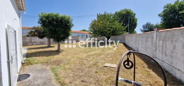 Maison
         3 pièces
        - 50 m² Exclusivité 179 900 € *