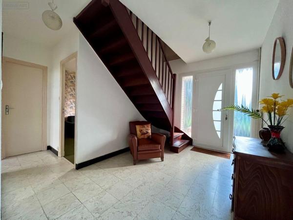 Maison individuelle à vendre à Saint-Omer dans le Pas-de-Calais (62500), ref : 13078/3568   
10 mn de Saint Omer