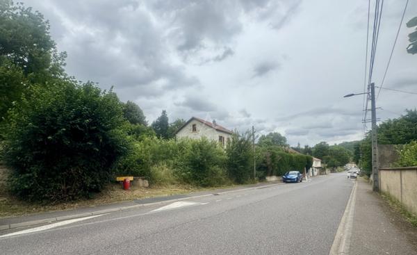 EXCLUSIVITÉ // TERRAIN CONSTRUCTIBLE // NOVÉANT SUR MOSELLE // 16,72 ARES // 145 000 
