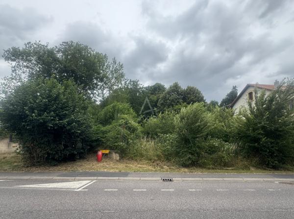 EXCLUSIVITÉ // TERRAIN CONSTRUCTIBLE // NOVÉANT SUR MOSELLE // 16,72 ARES // 145 000 