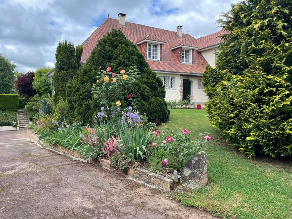 Maison  familiale de charme style périgourdin - Quartier résidentiel recherché  proche Limoges