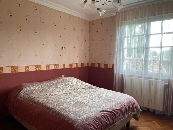 Maison  familiale de charme style périgourdin - Quartier résidentiel recherché  proche Limoges