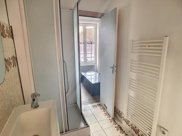 Location appartement Dijon - 1 pièce(s) - 32 m² - 550 €/mois