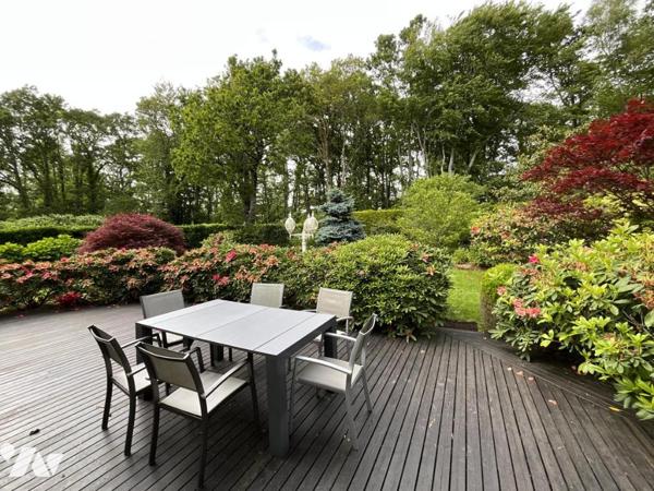 GUIDEL - Proche bourg - Maison de 160m² dans quartier calme.