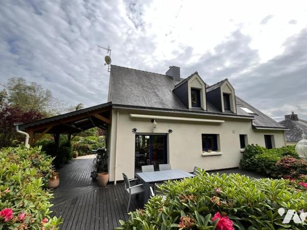 GUIDEL - Proche bourg - Maison de 160m² dans quartier calme.