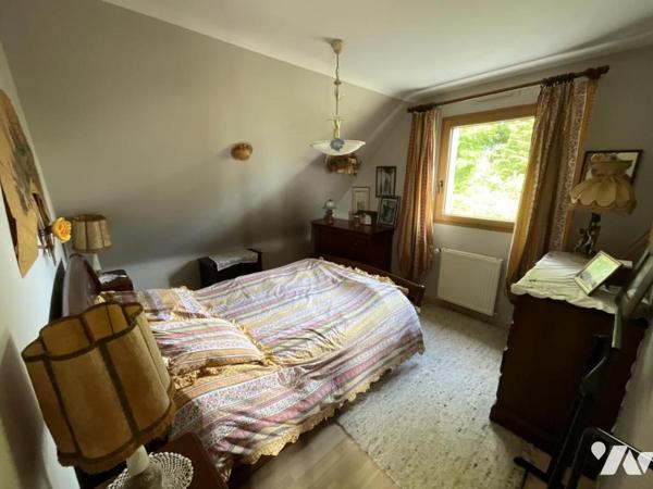 GUIDEL - Proche bourg - Maison de 160m² dans quartier calme.