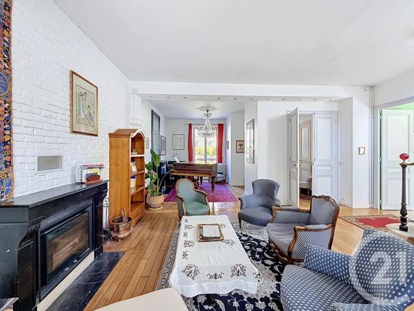 Maison à vendre  10 pièces - 227 m 2   FONTAINEBLEAU  - 77