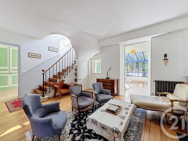 Maison à vendre  10 pièces - 227 m 2   FONTAINEBLEAU  - 77