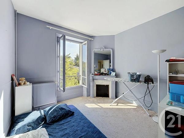 Maison à vendre  10 pièces - 227 m 2   FONTAINEBLEAU  - 77