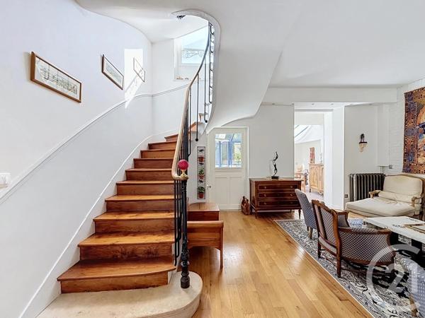 Maison à vendre  10 pièces - 227 m 2   FONTAINEBLEAU  - 77
