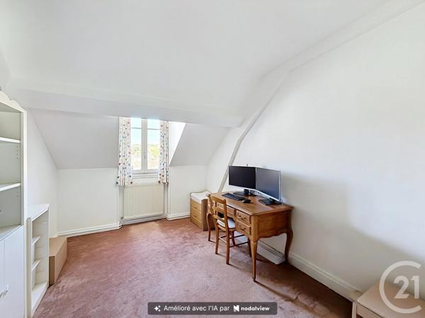 Maison à vendre  10 pièces - 227 m 2   FONTAINEBLEAU  - 77