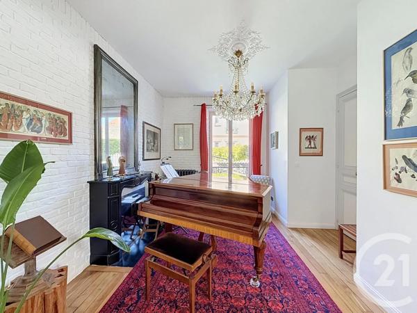 Maison à vendre  10 pièces - 227 m 2   FONTAINEBLEAU  - 77