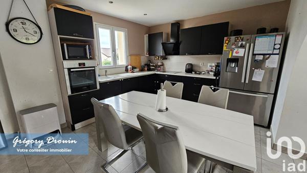 Maison à vendre 4 pièces 90 m² Boissise-le-Roi