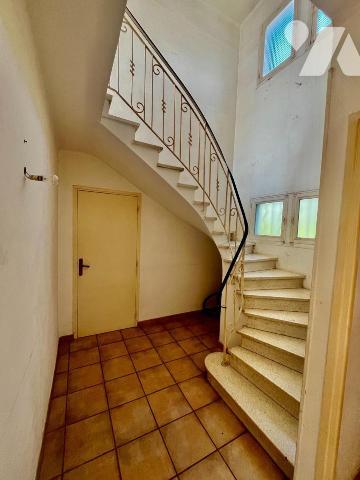 Villa 3 chambres climatisée quartier résidentiel