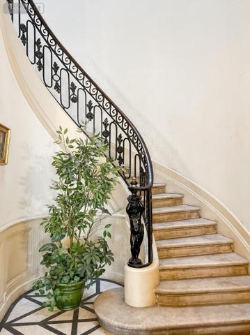 Appartement à vendre à Bordeaux en Gironde (33000), ref : 022/1195   
Jardin Public