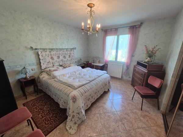 Maison 5 pièce(s) 3 chambre(s) 149 m²