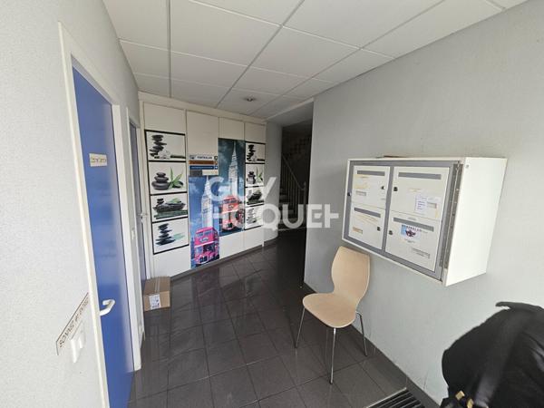 Local commercial Lescar