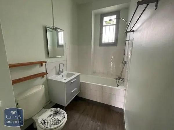 Maison à louer 3 pièces 55.58m² Nantes (44100)