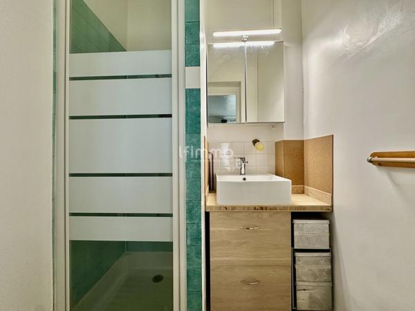 Vincennes- Daumesnil- Studio 28m2- Cave- RER à 6mn