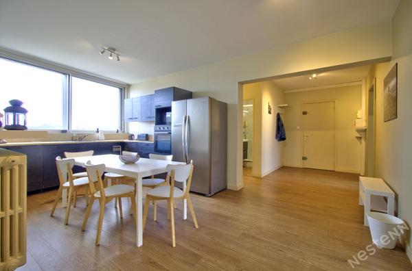 AGEN HYPER CENTRE - Appartement rénové de 94m² avec 3 chambres, ascenseur et cellier