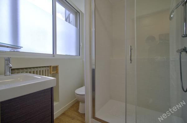 AGEN HYPER CENTRE - Appartement rénové de 94m² avec 3 chambres, ascenseur et cellier