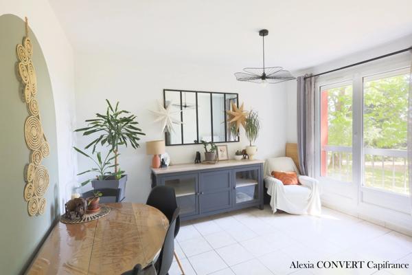 Appartement T3 de 72.6m² rénové, lumineux avec cave et stationnement