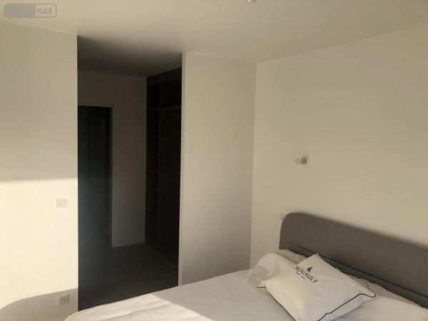 Maison à louer à Caudan dans le Morbihan (56850), ref : 56082-L77