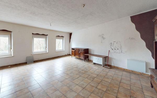 Appartement à vendre    3 pièces • 95,92 m2 Tucquegnieux