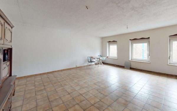 Appartement à vendre    3 pièces • 95,92 m2 Tucquegnieux