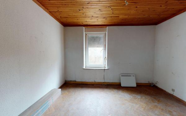 Appartement à vendre    3 pièces • 95,92 m2 Tucquegnieux