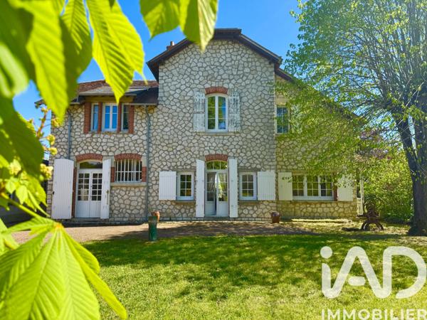 Maison à vendre 8 pièces 176 m² Cosne-Cours-sur-Loire