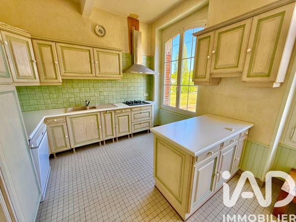 Maison à vendre 8 pièces 176 m² Cosne-Cours-sur-Loire
