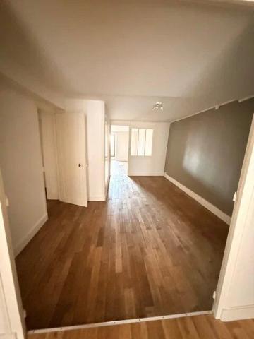 Location Appartement 4 pièces 116 m2 à Langres