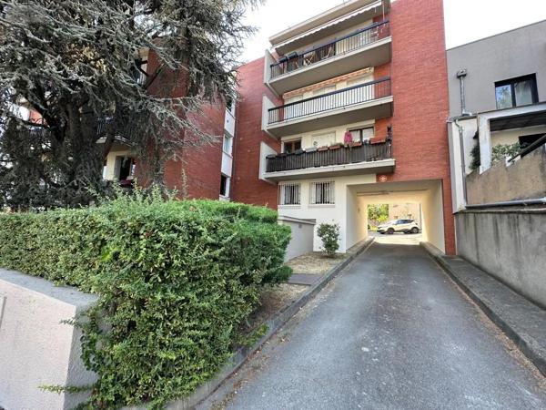 Achat - Appartement Toulouse 31000 2 pièces 60 m 2 877 m 2