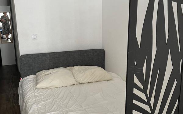 Appartement à louer    1 pièce • 27,87 m2 Pau