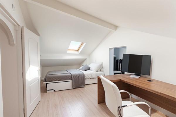 2 maisons 365000  pour un total de 205 m2 et S/S total