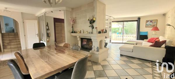 Maison à vendre 6 pièces 148 m² Nieuil-l'Espoir