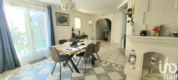 Maison à vendre 6 pièces 148 m² Nieuil-l'Espoir