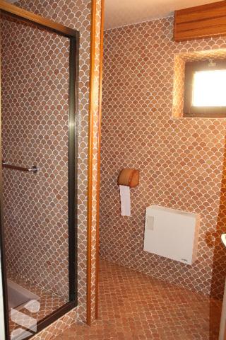 Maison style chalet de 130m² sur 1182m² de terrain en situation dominante et belle vue imprenable