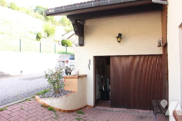 Maison style chalet de 130m² sur 1182m² de terrain en situation dominante et belle vue imprenable