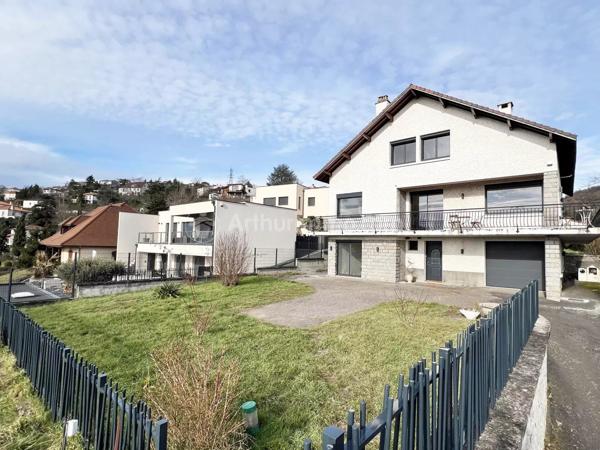 Vente Maison 9 pièces 314 m2 à Clermont-Ferrand