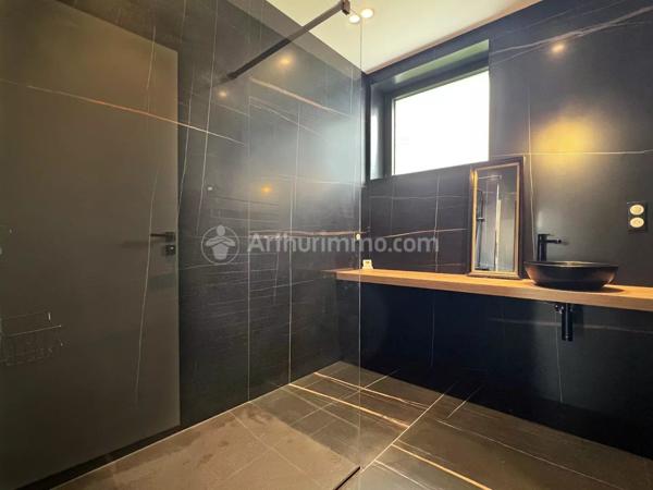 Vente Maison 9 pièces 314 m2 à Clermont-Ferrand