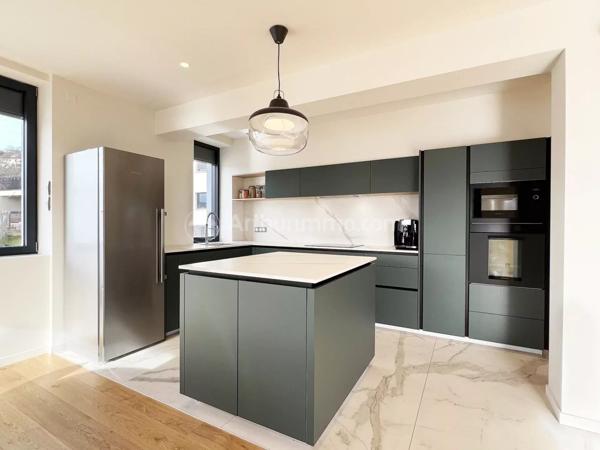 Vente Maison 9 pièces 314 m2 à Clermont-Ferrand