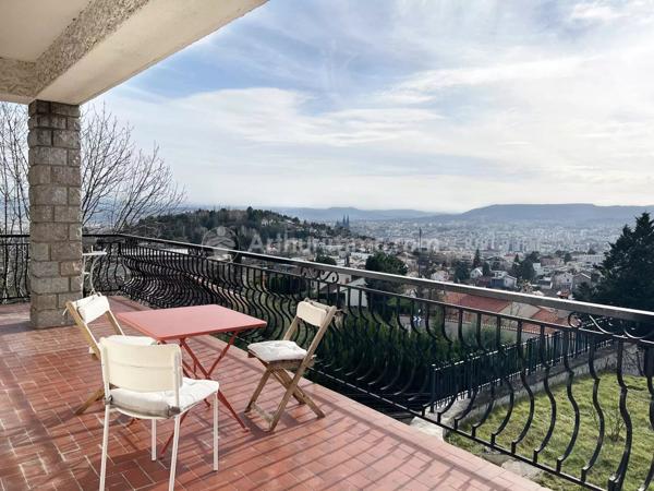 Vente Maison 9 pièces 314 m2 à Clermont-Ferrand