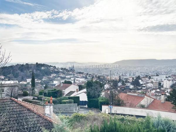 Vente Maison 9 pièces 314 m2 à Clermont-Ferrand