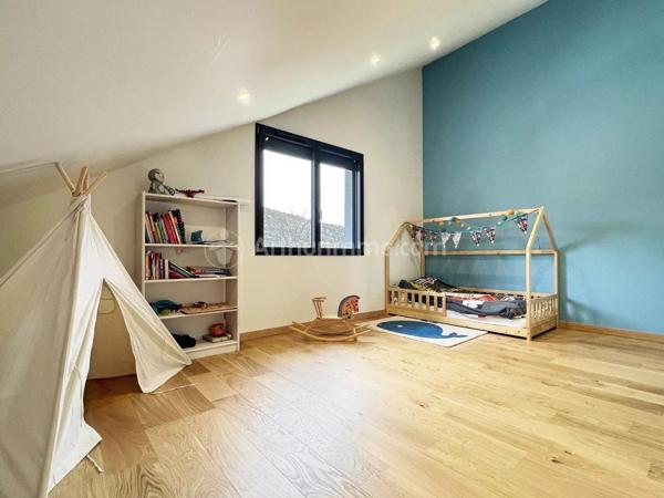 Vente Maison 9 pièces 314 m2 à Clermont-Ferrand