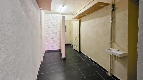 Fréjus (83600) En location 917 € par mois à Fréjus : avec VALLADE Joanna