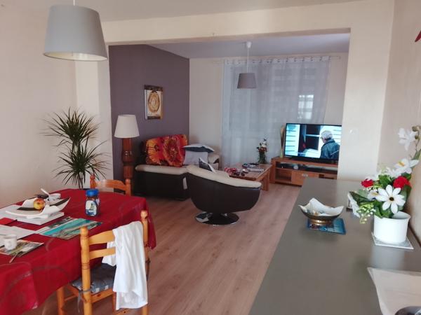 Maison  4 pièce(s)  3 chambre(s)  83 m²