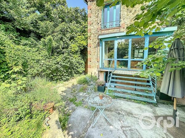 Maison à vendre    6 pièces • 180 m2 Châtillon